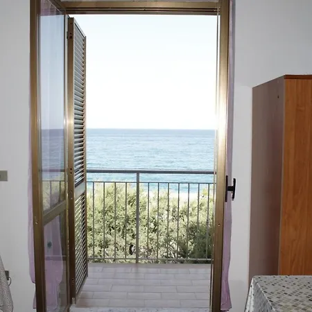 Meraviglia In Riva Al Mare Apartment Belmonte Calabro