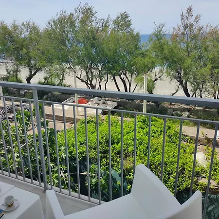 Meraviglia In Riva Al Mare アパート *