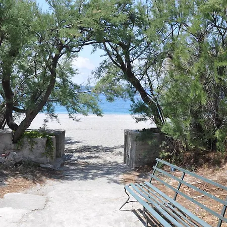 Meraviglia In Riva Al Mare