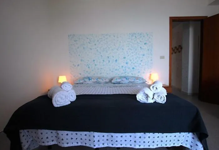 Meraviglia In Riva Al Mare * בלמונטה קלברו