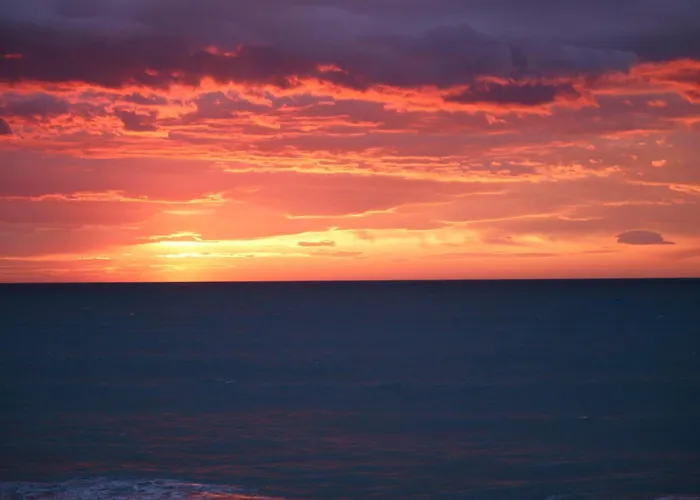 Meraviglia In Riva Al Mare
